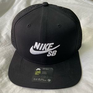 NEW with tags- Nike SB hat